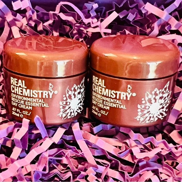 Real Chemistry Environmental Rescue Essential Daily Serum - Picture 10 of 10